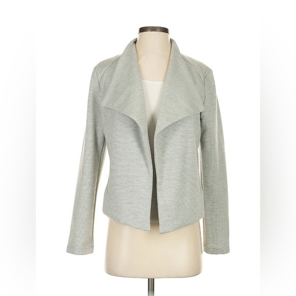 Calvin Klein light jacket. (Grey) - Picture 1 of 8